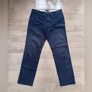 Banana Republic Straight Fit Emerson Chino in Navy Blue - 32x32